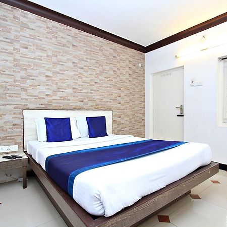 Hotel Pratham International Ooty Exterior photo