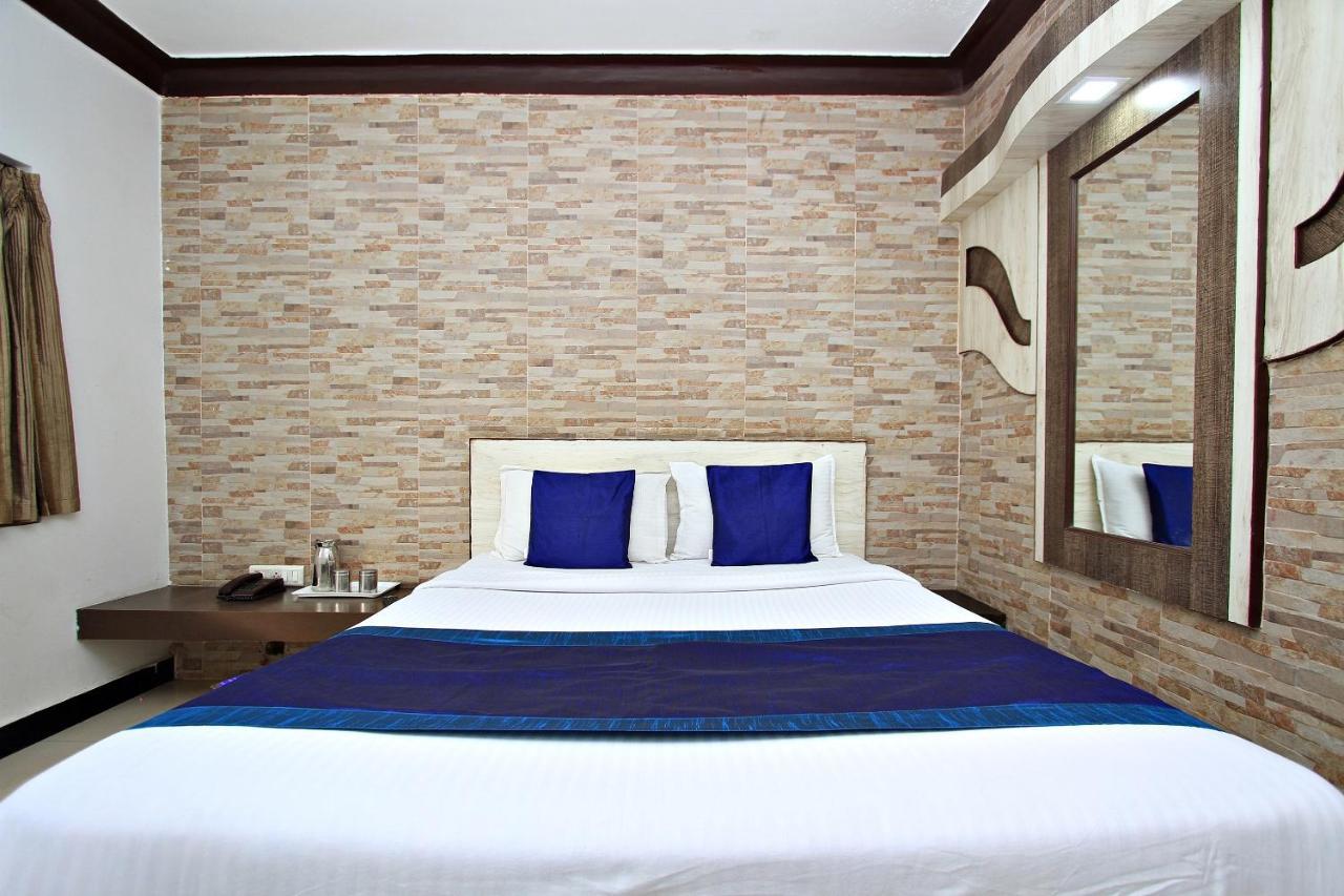 Hotel Pratham International Ooty Exterior photo