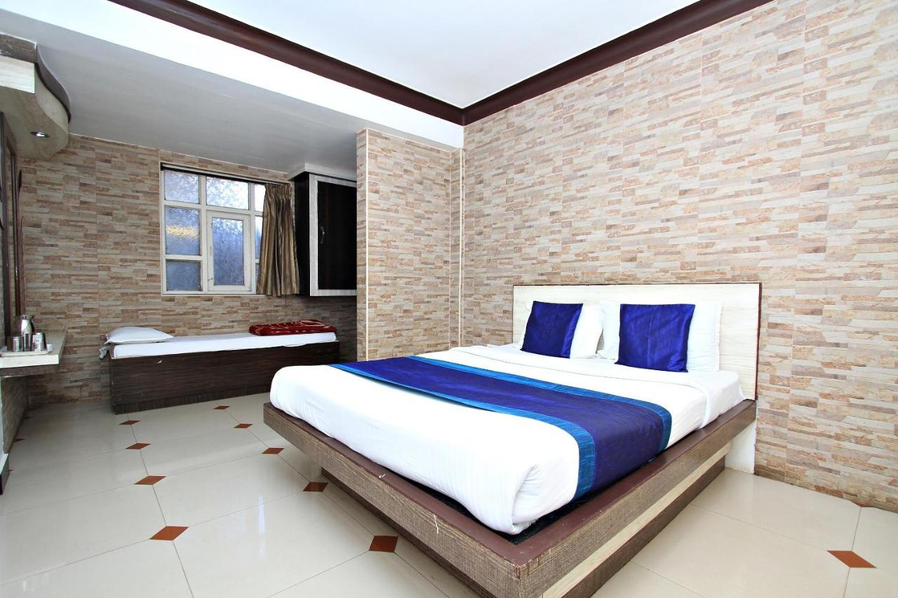 Hotel Pratham International Ooty Exterior photo